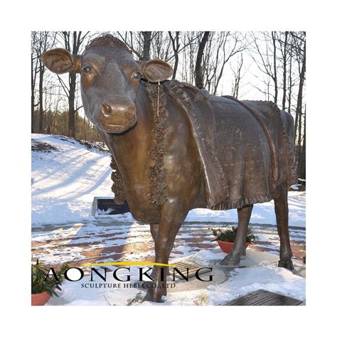 No bull: Lake County cow sculpture's winning name revealed